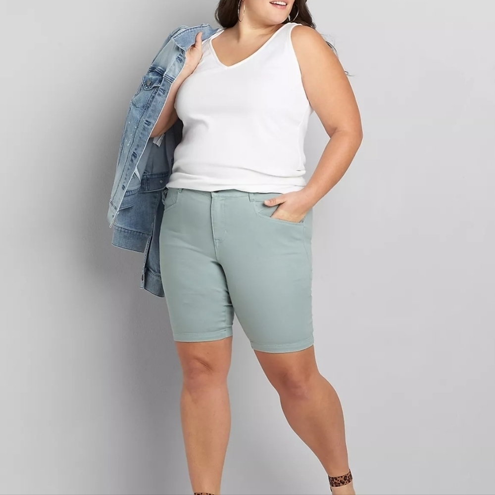 Lane Bryant Mint green sage Bermuda shorts sz 18W denim material WS84 - Picture 3 of 6